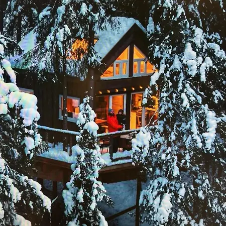 Holiday home Tretopphytte I Eventyrlige Telemark - Lardal *
